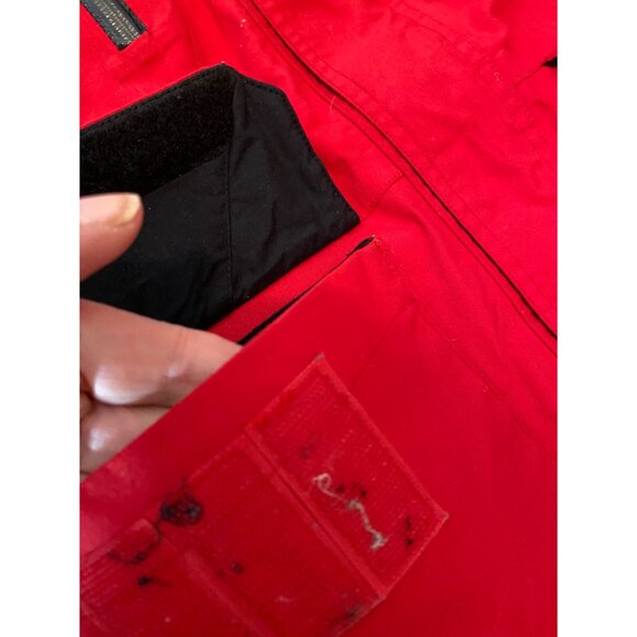 Cabelas Red Gore-Tex Waterproof  Jacket Multiple Pockets Zip Closure Small - Picture 8 of 15